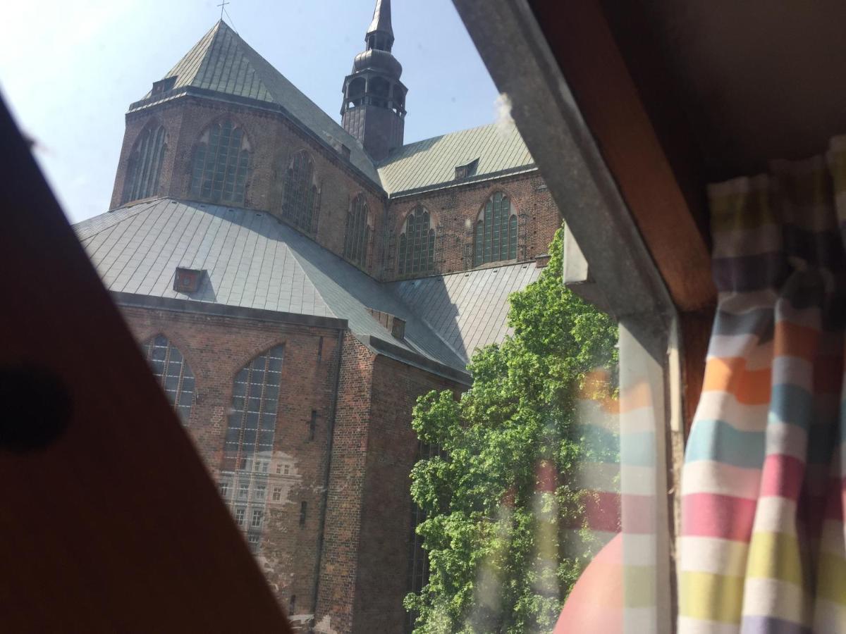ノルドドイトシャー ホフ ホテル シュトラールズント エクステリア 写真